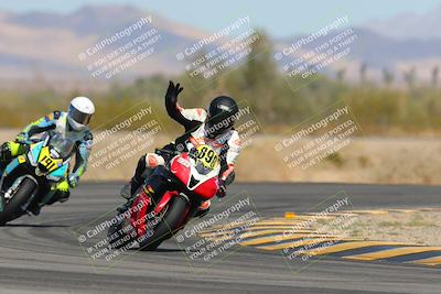 media/Mar-23-2025-CVMA (Sun) [[674f32b282]]/Race 4-Amateur Supersport MW/